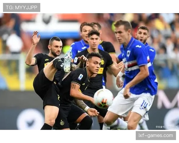 利雅得胜利薪资结构争议问题浮现,对球队稳定与转会市场影响逐步显现 利雅得胜利薪资结构争议问题浮现,对球队稳定与转会市场影响逐步显现